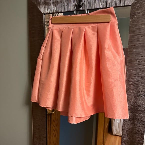 Peach Skirt - Picture 2 of 2